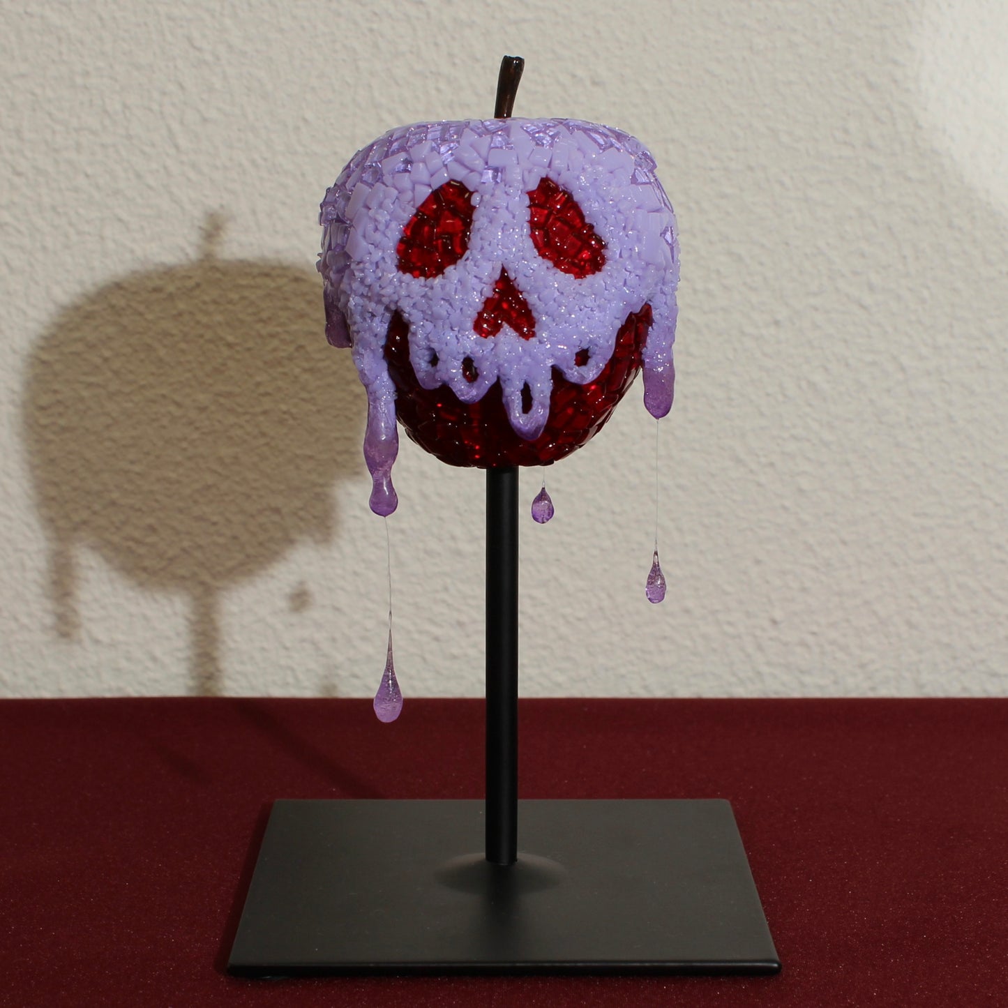 Poison apple